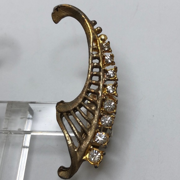 Crystal Crawler Antique Clip On Earrings - Picture 5 of 7